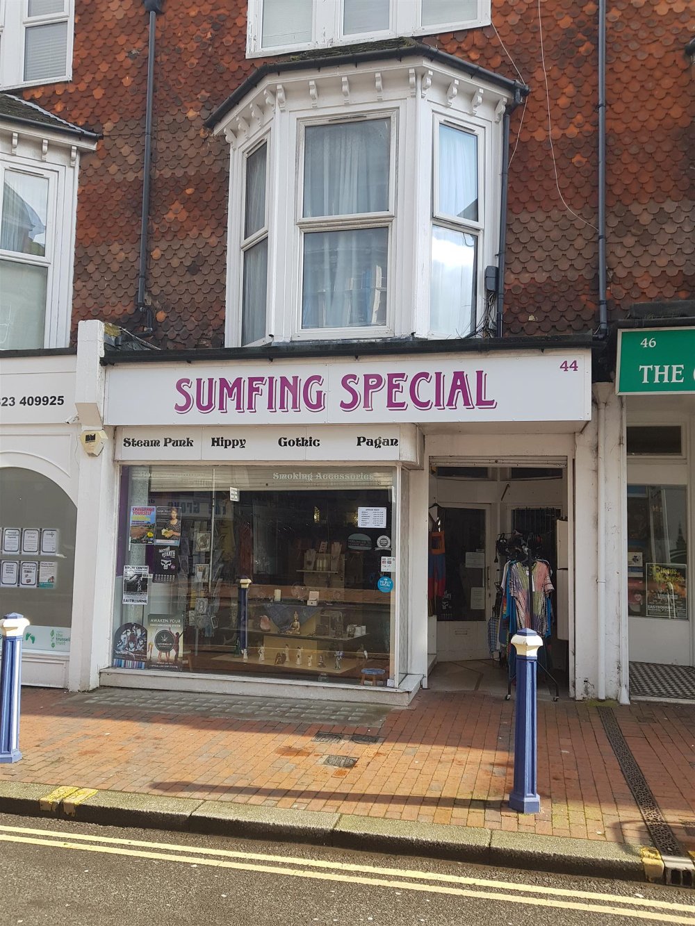 UNIQUE RETRO CLOTHING & GIFTS EMPORIUM IN EASTBOURNE 