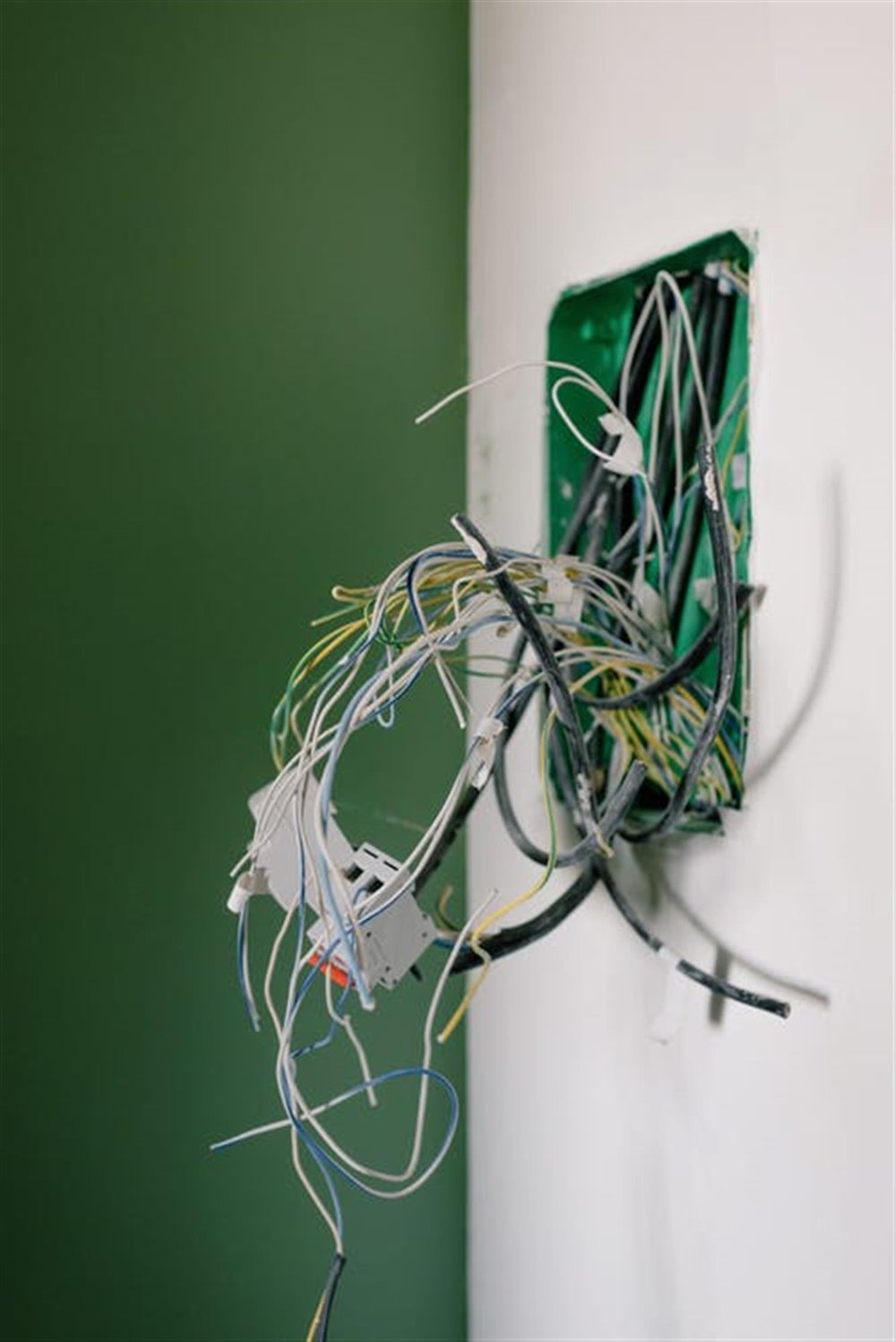 HIGHLY REGARDED TELECOMMUNICATIONS SYSTEM,S INSTALLATION & REPAIRS COMPANY IN SURREY 