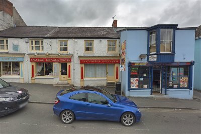 FREEHOLD LICENSED RESTAURANT WITH FAMILY APARTMENT IN DYFED WALES