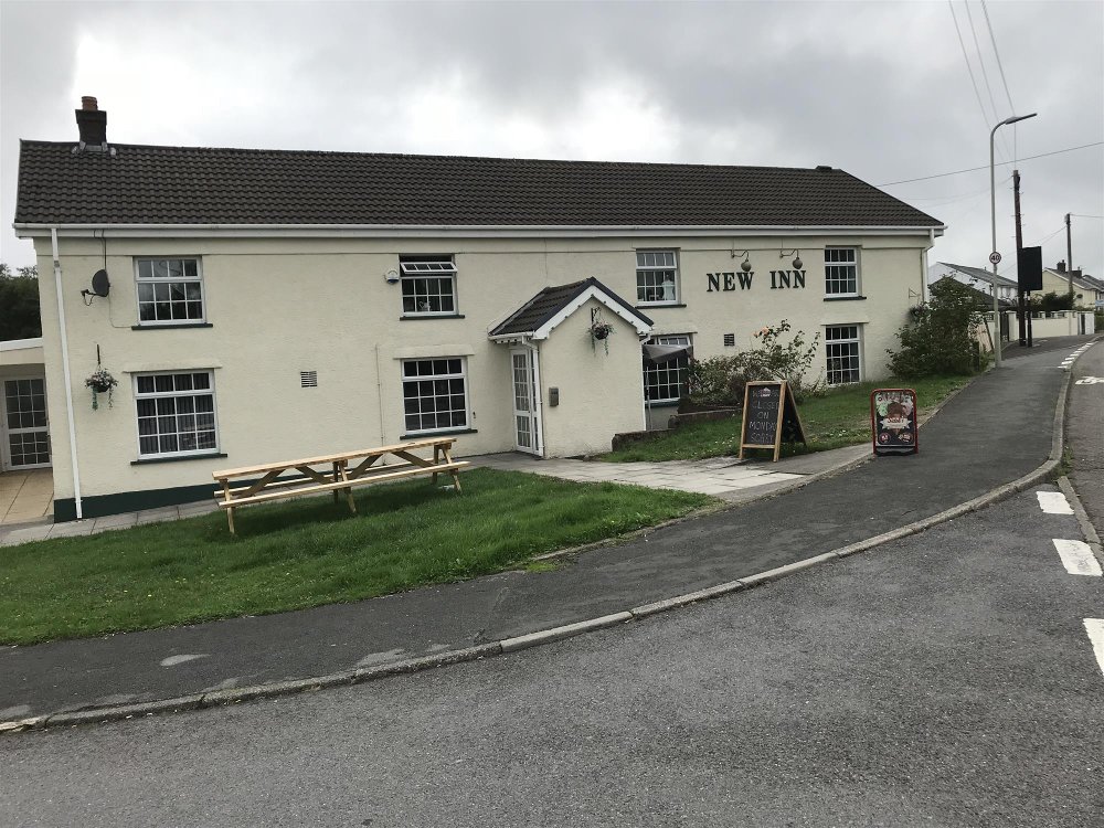 IMPRESSIVE FREEHOLD PUBLIC HOUSE & RESTAURANT IN STUNNING RURAL SETTING NEAR ABERDARE