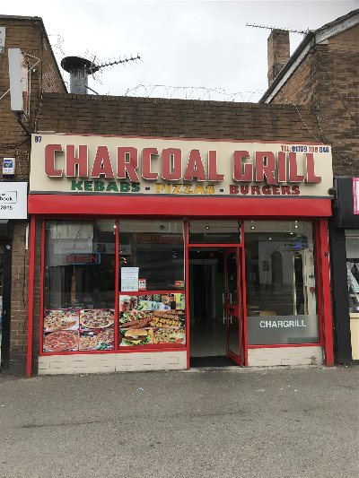 FASTFOOD TAKEAWAY & DELIVERIES WITH PRIVATE APARTMENT IN MALTBY TOWN CENTRE