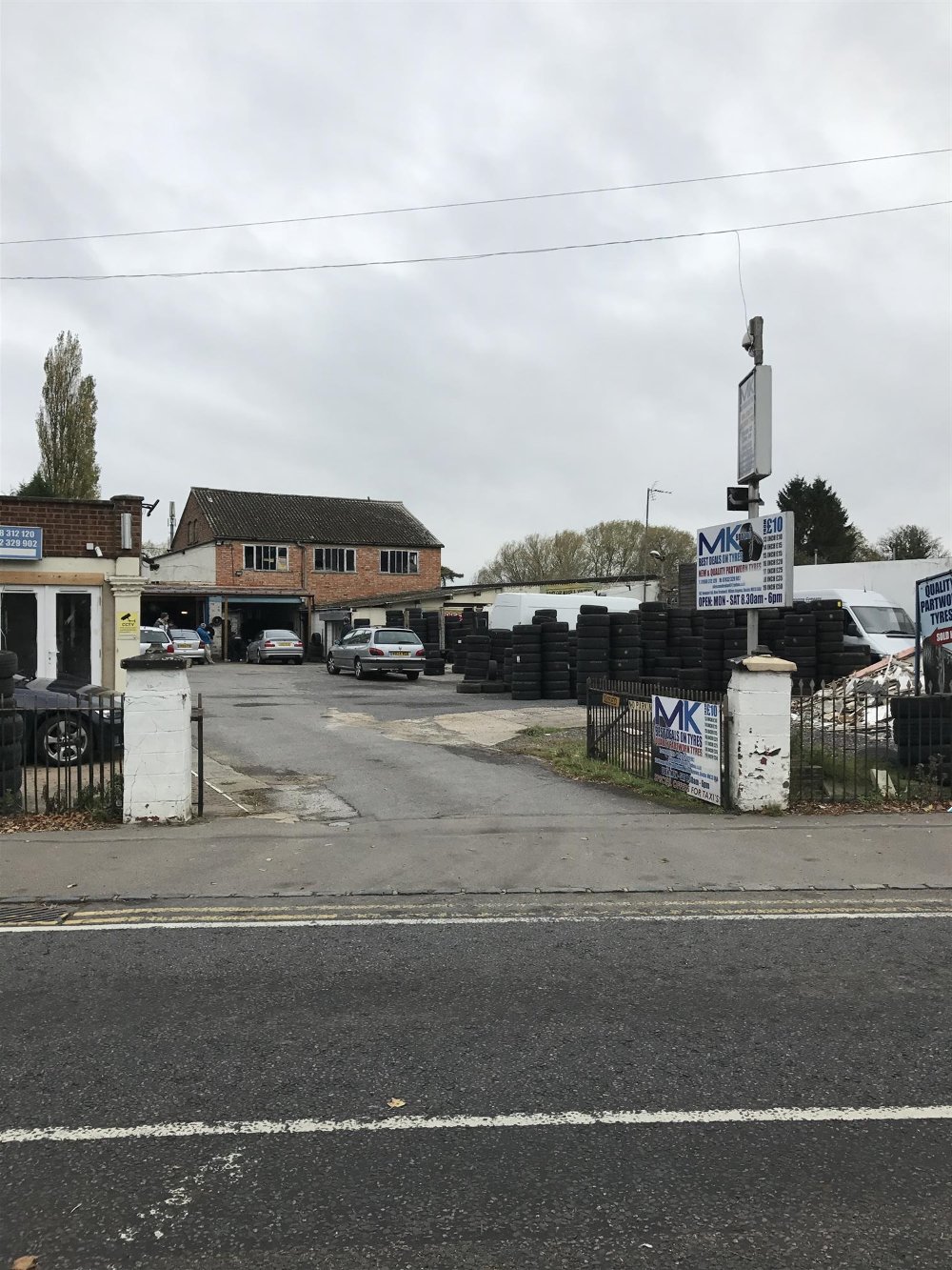 THRIVING TYRE SALES & FITTING CENTRE IN MILTON KEYNES