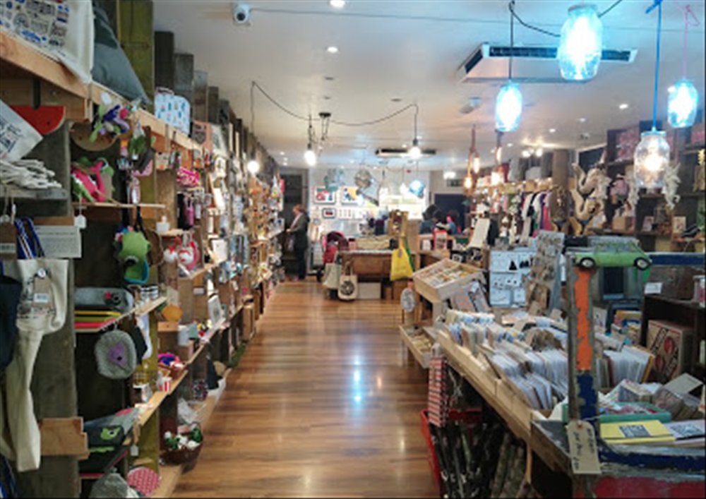 AWARD WINNING DESIGNER GIFTS & HOMEWARE EMPORIUM IN SHEFFIELD CITY CENTRE  