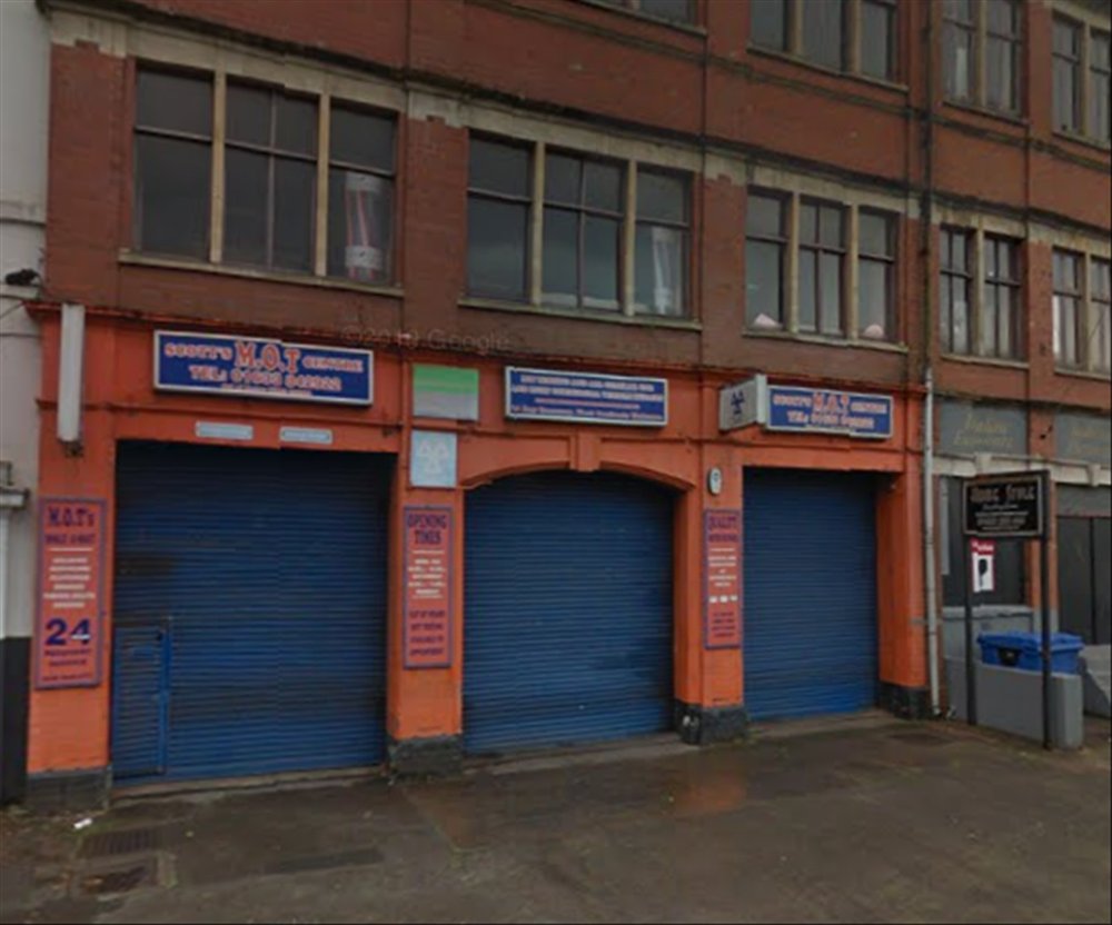 FREEHOLD MOT TESTING & REPAIRS CENTRE IN SOUTH WALES M4 CORRIDOR