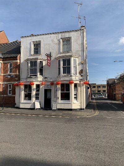 LICENSED CHINESE RESTAURANT WITH PRIVATE ACCOMMODATION IN LEAMINGTON SPA TOWN CENTRE