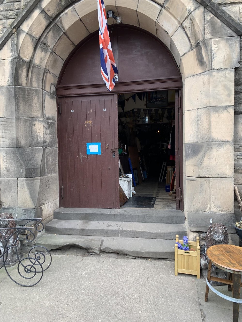 THREE ANTIQUES & VINTAGE GOODS CENTRES IN ABERLOUR/MORAYSHIRE 